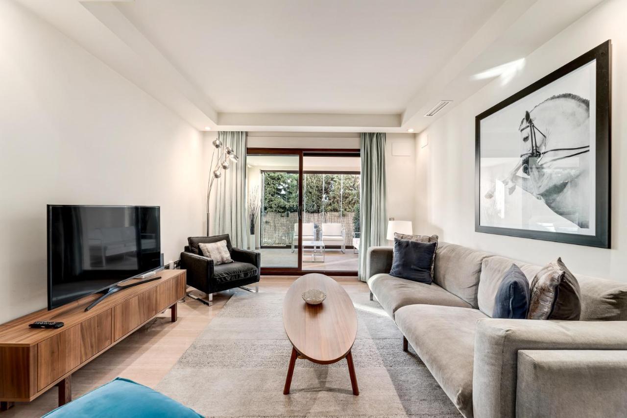 Modern & Peaceful 2br W/parking - Medina Banus * Marbellac